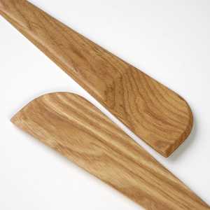 Cuillère de cuisine artisanale en bois naturel écologique avec long manche, finition miroir, compatible lave-vaisselle, design moderne pour les fêtes - Product Image 5