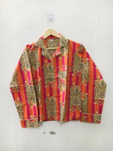 Camiseta de Pijama de Manga Larga para Mujer, Estampado de Tigre, Rayas, 100% Poliéster, Suave, Informal, para Verano - Product Image 1