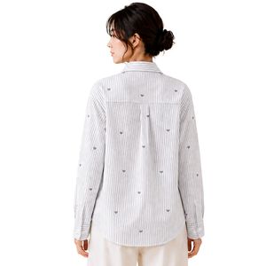 เสื้อเชิ้ตผู้หญิงลายทางสีเทาขาว แขนยาว ผ้าฝ้าย ปักลายหัวใจ ทรงหลวม สไตล์ลำลอง แฟชั่น เสื้อโอเวอร์ไซส์ - Product Image 2