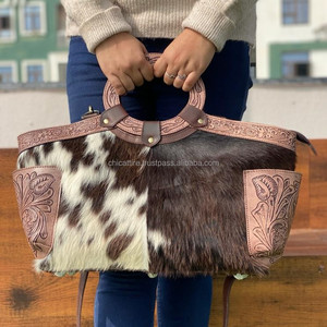 Nuevos bolsos de mano de cuero genuino de gran tamaño personalizados para mujer, bolso de mano de cuero de vaca, bolsos de compras de transporte ocultos de cuero con herramientas reales para mujer - Product Image 3