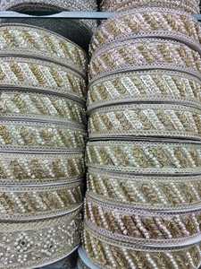 Offres en Gros de Rouleaux de Dentelle Organza Brodés de Perles à Motifs Géométriques Solubles dans l'Eau, Écologiques, Dorés et Argentés de Luxe - Product Image 6