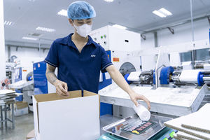 Bolsas de basura para cocina, rollos de 36L, sellado plano, perforadas, alta densidad, blancas, 660 x 580 mm, 50/rollo, 1000/ caja - Product Image 6