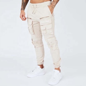 PIHA SPORTS Jeans de mezclilla negros lavados elásticos ajustados con múltiples bolsillos y cremallera para hombre, ecológicos, de otoño - Product Image 2