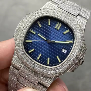Montre en quartz sertie de diamants Moissanite Platinum Crystal Glow pour homme, look diamant luxueux, montre scintillante - Product Image 1