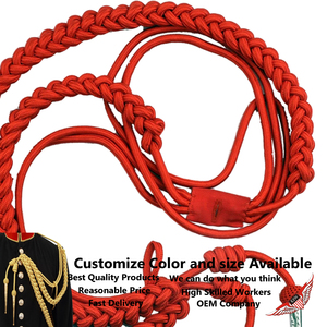 Aiguillette en soie rouge avec étiquettes dorées - Product Image 4