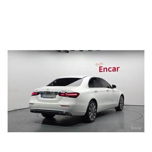 เมอร์เซเดส-เบนซ์ อี-คลาส อี350 4MATIC เอ็กซ์คลูซีฟ ปี 2023 ขับเคลื่อน 4 ล้อ เกียร์อัตโนมัติ พร้อมกล้องมองหลัง เบาะหนัง พวงมาลัยซ้าย - Product Image 2