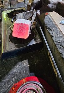 ถ่านอัดแท่งจากกะลามะพร้าว 100% ผลิตด้วยเครื่องจักร เป็นมิตรต่อสิ่งแวดล้อม ความแข็งสูง 7500 จูล สำหรับบุหรี่ฮุคก้า ขายส่ง - Product Image 5