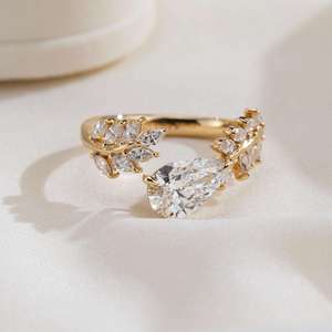 แหวนเพชรทรงลูกแพร์ลายใบลอเรล ทองคำแท้ 14K/18K เพชรเลี้ยงในห้องปฏิบัติการทรงมาร์คีส์ ประดับแบบกลุ่ม ดีไซน์จากธรรมชาติ แหวนหมั้นสำหรับผู้หญิง - Product Image 5