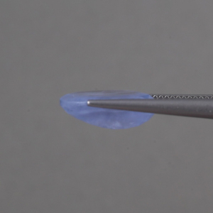 Piedra Preciosa Suelta de Zafiro Azul Natural de Grado AAA Hecha a Mano, Corte Ovalado de 8.58 Quilates, 14x12MM, Encerada/Enrasada, Certificada por IGI, Joyería Fina - Product Image 2