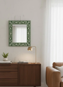 Miroir en os incrusté vert foncé |   Cadre botanique carré |   Miroir décoratif mural de luxe fait main - Product Image 3