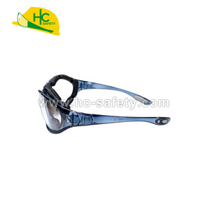 Lunettes de sécurité A04 avec verres UV400, coussinets de monture intérieure amovibles et plaquettes nasales antidérapantes pour un ajustement sûr - Product Image 3