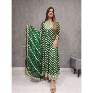 FANCY GEORGETTE BORDADO INFERIOR DE VESTIDO IMPRESO DIGITAL CON DUPATTA VERDE - Product Image 2