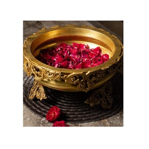 Bol à bougie décoratif en métal avec finition vieillie pour la décoration rustique de la maison et la présentation de bougies sur table - Product Image 3