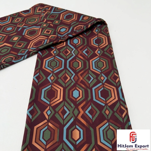 Tela Africana Premium con Estampado de Cera de Accra y Ankara 100% Algodón para Ropa Tradicional, Prendas de Moda y Accesorios al por Mayor - Product Image 1