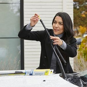 I tergicristalli Auto 2 in 1 da 26 pollici hanno brevettato le lame sostitutive della Formula idrorepellente antipioggia X per una migliore visibilità contro la pioggia - Product Image 2