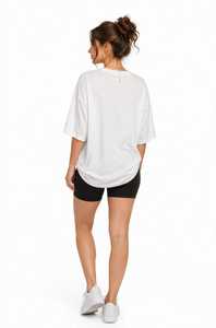 เสื้อยืดผู้หญิง ONE TEN Apparels รุ่นซัมเมอร์ สีกรมท่า ผ้าฝ้ายนุ่ม สวมใส่สบาย แขนสั้น ระบายอากาศได้ดี คุณภาพสูง สามารถสกรีนโลโก้ได้ น้ำหนัก 180 กรัม - Product Image 4