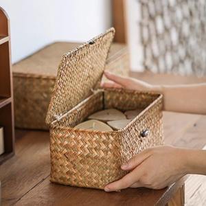 Juego de 2 cestas rectangulares de paja natural con tapa, cestas de almacenamiento hechas a mano, venta al por mayor, ecológicas, hechas en Vietnam - Product Image 3