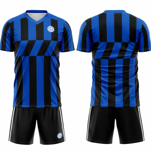 Ensemble de maillots de football personnalisés 2026 pour enfants, respirants, à manches courtes, pour garçons et filles, idéal pour l'école et les sports scolaires - Product Image 1