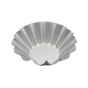 Moule à pâtisserie classique en métal cannelé de 20 cm pour brioche et pain fait maison - Product Image 3
