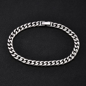 Pulsera de Plata de Ley con Acabado Antiguo, Eslabones de Seis Milímetros, Cadena de Muñeca de Inspiración Retro, Joyería Fina Elegante Unisex - Product Image 2