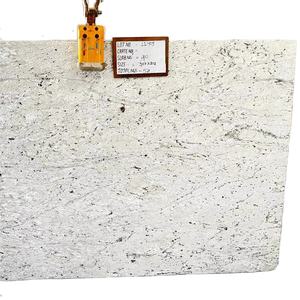 Andromeda granit blanc superbe design moderne pierre naturelle polie de l'Inde grandes dalles et carreaux pour comptoirs villas - Product Image 1