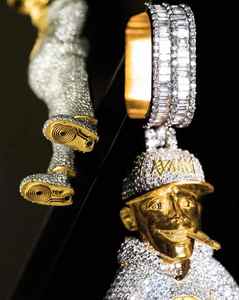 Colgante Inflable Personalizado Estilo Hiphop con Diseño de Niño de Dibujos Animados, Modelo de Personaje de Plata con Moissanita, Luz para Decoración de Fiestas y Regalo - Product Image 4