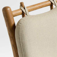 Chaise de salle à manger moderne en teck avec coussin rembourré, empilable, écologique, mobilier haut de gamme pour villa, appartement, hôtel, restaurant