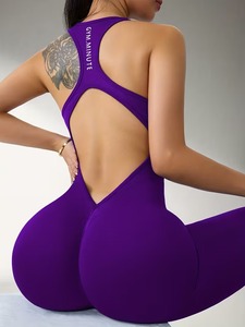 Combinaison de sport intégrale pour femme |   Combinaison d'entraînement respirante en polyester et élasthanne |   Vêtements de sport ajustés pour la salle de sport - Product Image 5