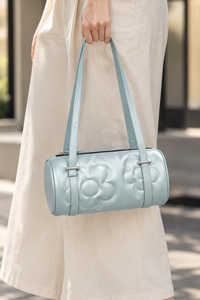 Sac à bandoulière pour femme en cuir PU bleu clair, fermeture à glissière, design brodé, doublure en polyester - Sac à main pour usage quotidien - Product Image 3