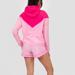 Survêtement coupe-vent ample personnalisé pour femme, veste courte légère à col montant et fermeture éclair intégrale - Product Image 1