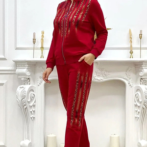 ชุดวอร์มออกกำลังกายแบบซิปเต็มตัวประดับเพชรเทียมสำหรับผู้ชาย เป็นมิตรกับสิ่งแวดล้อม ขายส่งแบบ OEM พร้อมวัสดุล่าสุด - Product Image 4