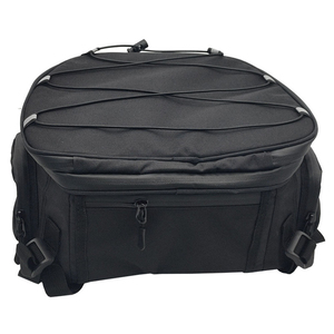 Étui de transport pour casque d'équitation avec intérieur rembourré, tissu durable et fermeture éclair sécurisée pour le rangement et le transport de l'équipement d'équitation - Product Image 2