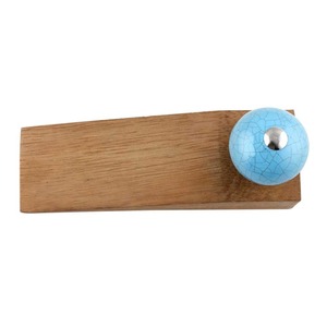 Cintres en bois professionnels pour hôtel, avec logo personnalisé, accessoires élégants pour le rangement de la garde-robe - Product Image 2