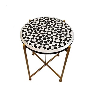 Mesa de Centro Moderna de Lujo con Acabado Esmaltado, Personalizable para Dormitorio, Tamaño, Forma y Color a Medida - Product Image 1