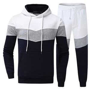 Ensemble de survêtement pour hommes, sweat à capuche et pantalon de jogging imprimés sur mesure, prix abordable, style streetwear, vente en gros - Product Image 1