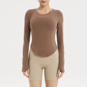 T-shirts de sport hautement élastiques avec logo personnalisé, hauts d'entraînement à manches courtes, crop top de gym sans coutures, t-shirt de yoga fitness pour femmes - Product Image 1