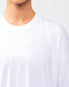 เสื้อยืดผู้หญิงฤดูร้อนแบบใหม่ทันสมัย ขายส่งเสื้อยืดผู้หญิงระบายอากาศได้ดีและแห้งเร็ว พร้อมบริการสกรีนโลโก้และไซส์ตามสั่งแบบ OEM - Product Image 5
