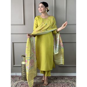 ผ้าไหมพิมพ์ลายปักลำดับบนพื้นด้านล่างสุดของงานปักด้วยผ้าไหมสีเขียว - Product Image 4