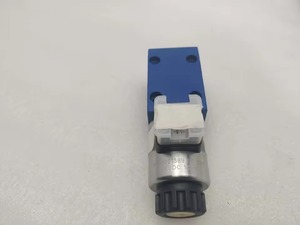 Vanne de commande directionnelle hydraulique à solénoïde 4WE6J6XEG12N9K4 4WE6M6XEG12N9K4 pour machines de formage plastique - Product Image 6