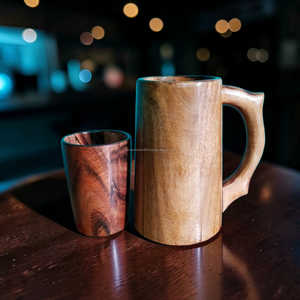 Taza de madera de acacia hecha a mano con abridor de botellas, taza rústica natural para el hogar y el bar a precio económico. - Product Image 2
