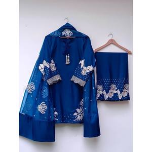 Ensemble Salwar Kameez ZSR Designer en coton bleu avec broderie et sequins, taille XL, idéal pour les mariages - Product Image 3