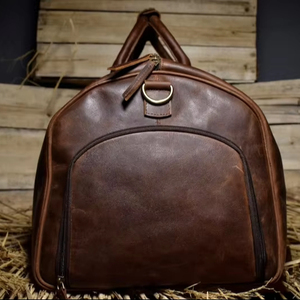 Handcrafted Leather Gym & Travel Bag Large Capacity Weekend Bag with <b>Adjustable</b> <b>Strap</b> Wholesale Supplier Quick Shipping - Product Image 2