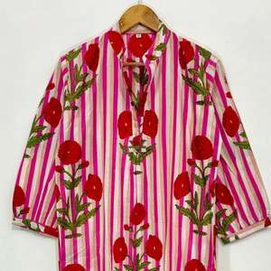 Túnica Kurta de Algodón con Estampado Floral Hecha a Mano: Kimono Boho para Estar en Casa - Product Image 2