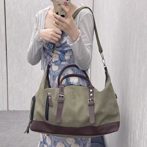 Leather <b>Weekender</b> <b>Bag</b> <b>With</b> <b>Shoe</b> <b>Compartment</b> Zipper Closure Travel <b>Weekender</b> <b>Bag</b> Black <b>Weekender</b> <b>Bag</b> Travel <b>Weekender</b> <b>Bag</b> - Product Image 5