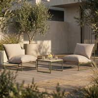 Conjunto de Sofás de Jardín Modernos y Minimalistas con Mesa de Centro y Cojines Beige, Estructura de Acero, Diseño Duradero