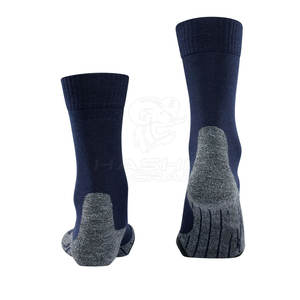 Calcetines deportivos duraderos con tela suave y transpirable, perfectos para hombres y mujeres, ideales para entrenamiento, ejercicio y deportes al aire libre. - Product Image 2