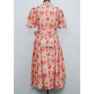 ชุดเดรสแม็กซี่ผ้าฝ้ายพิมพ์ลายดอกไม้ดิจิทัลแบบแฮนด์บล็อก สวยงามและสวมใส่สบาย เหมาะสำหรับผู้หญิง สวมใส่สบายๆ ในชีวิตประจำวันหรือไปงานปาร์ตี้ - Product Image 6