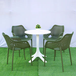 Silla de Plástico Moldeada en Forma de Barco, Color Verde Militar, de Alta Gama, Moderna, Impermeable y Duradera, para una Experiencia Cómoda en el Jardín al Aire Libre - Product Image 1