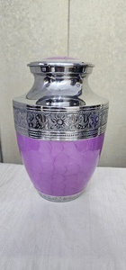 Urna Funeraria de Estilo Americano con Diseño Grabado, Fabricada en Latón, 220 Pulgadas Cúbicas, para Cenizas de Adultos, Se Acepta Logotipo Personalizado - Product Image 3