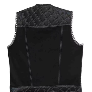 Chaleco de Cuero Personalizado para Motociclistas, Estilo Veraniego para Hombre, con Hombros Acolchados con Diamantes y Adornos con Tachuelas - Product Image 5